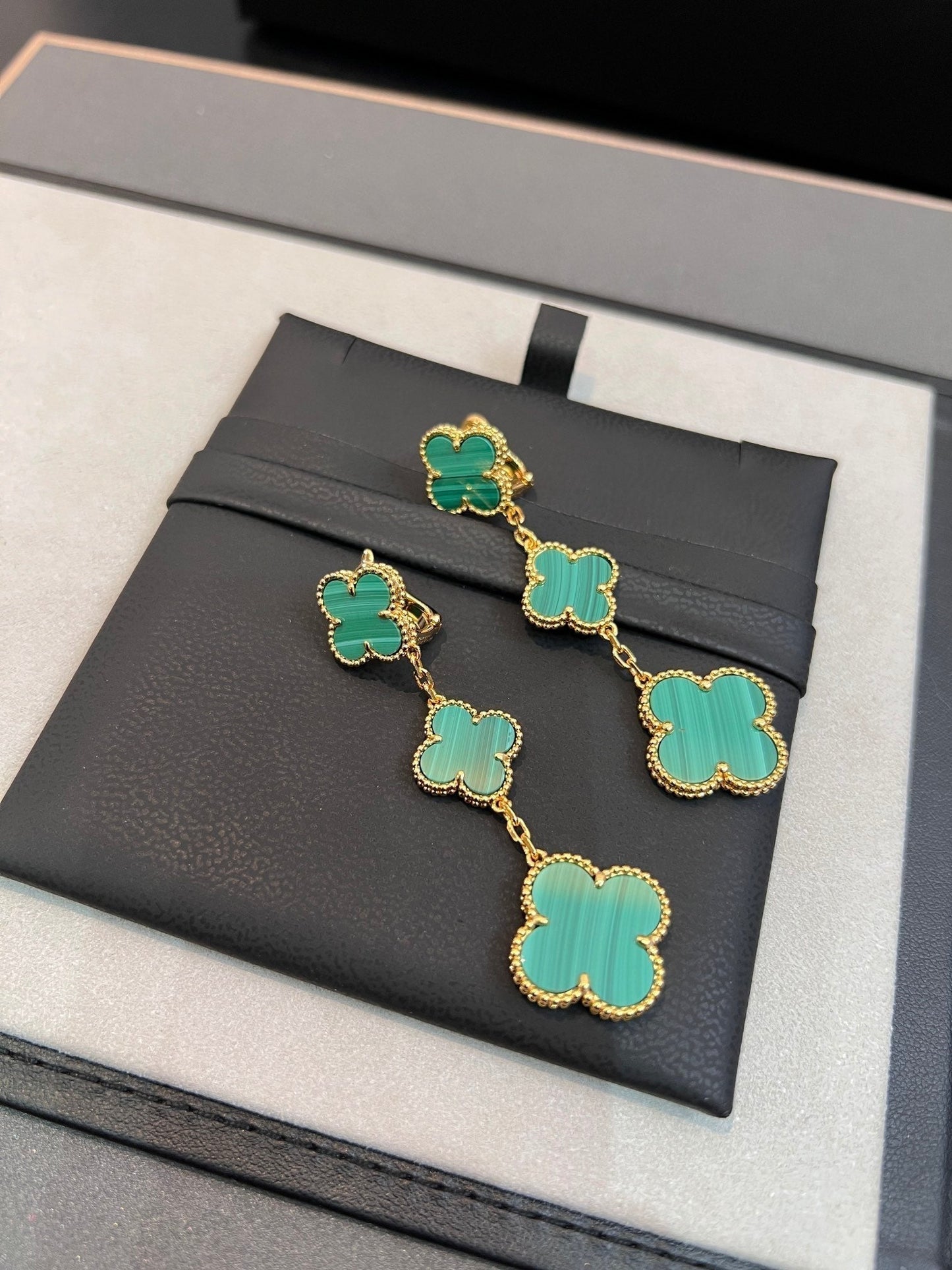 [Triumph Jewelry]CLOVER MALACHITE 3 MOTIFS GOLD