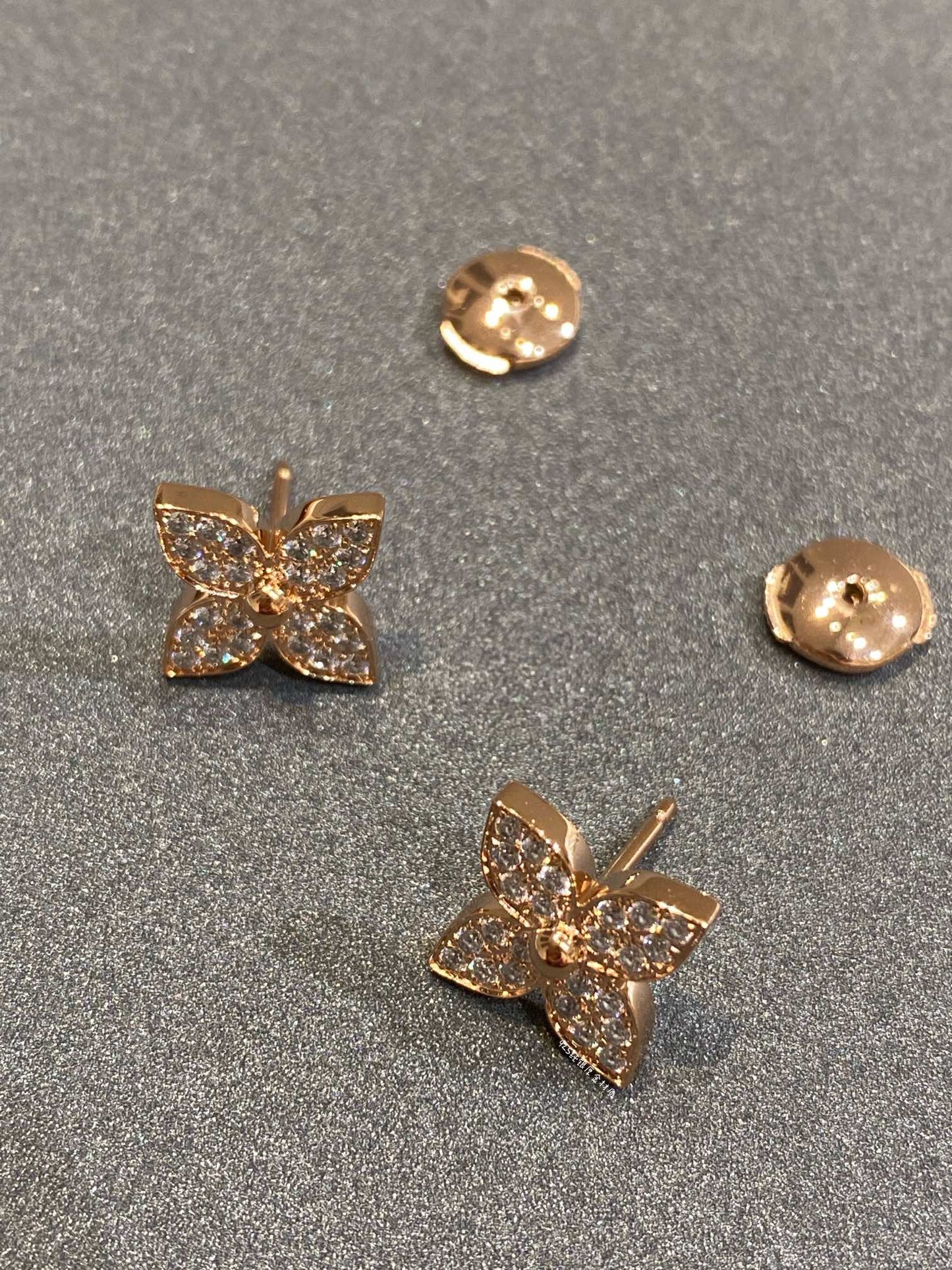 [Triumph Jewelry]STAR DIAMOND EARRINGS