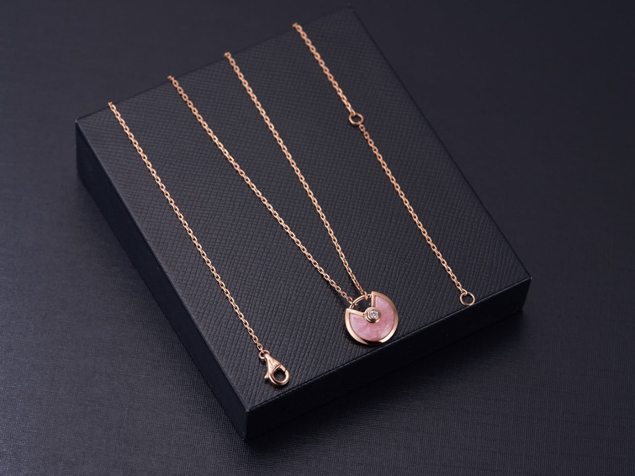 [Triumph Jewelry]AMULETTE ROSE GOLD PINK MOP NECKLACE