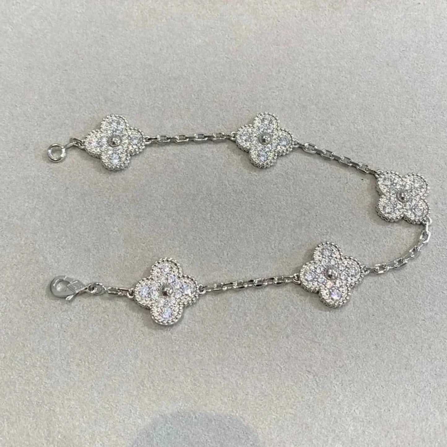 [StTriumph Jewelryar Jewelry] CLOVER 5 MOTIF FULL DIAMOND BRACELET COLLECTION