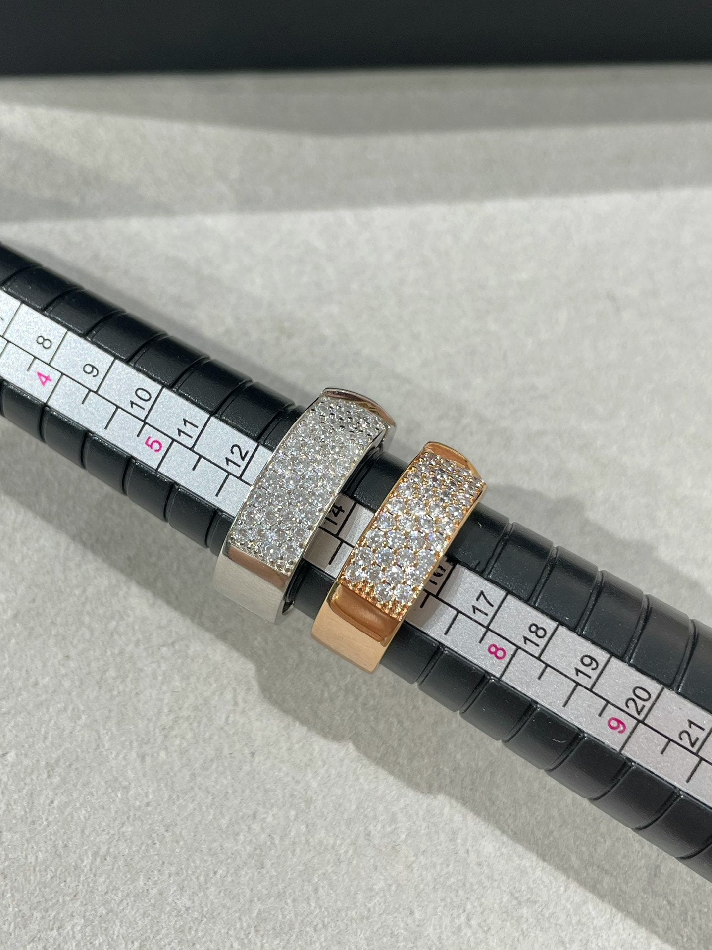 [Triumph Jewelry]LIENS EVIDENCE  DIAMOND PAVED RING