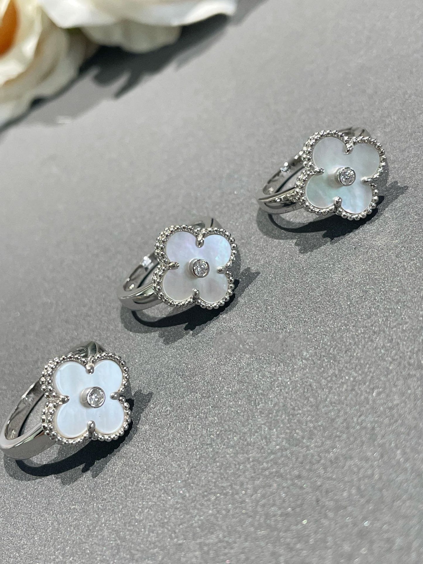 [Triumph Jewelry]CLOVER SILVER MOP DIAMOND RING