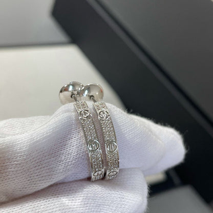 [Triumph Jewelry]LOVE DIAMOND SILVER HOOP EARRINGS