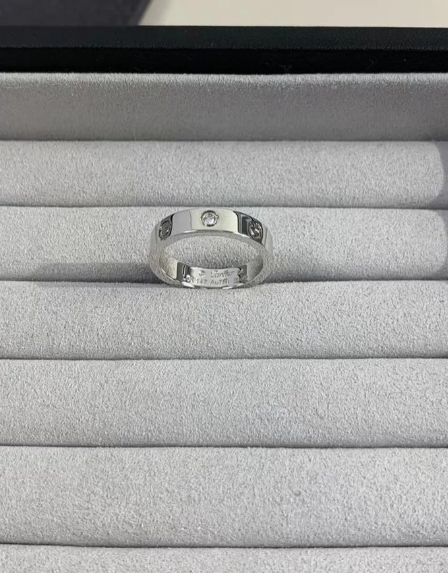 [Triumph Jewelry]LOVE RING 4MM 1 DIAMOND SILVER