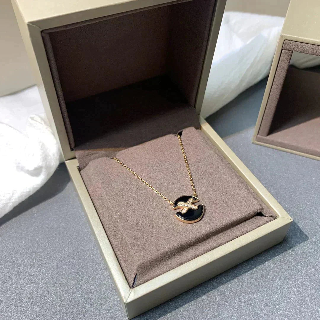 [Triumph Jewelry]JEUX DE ROSE GOLD DIAMOND NECKLACE
