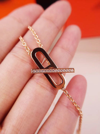 [Triumph Jewelry]HM FIRE PIG NOSE NECKLACE TRENDY STREET
