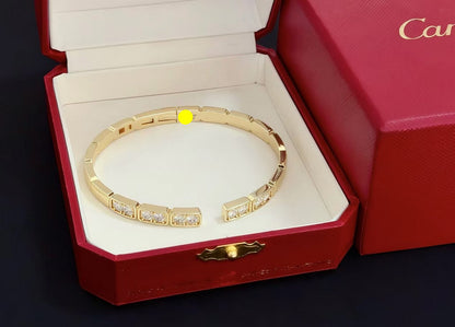 [Triumph Jewelry jewelrys]LOVE DIAMOND OPEN  BRACELET