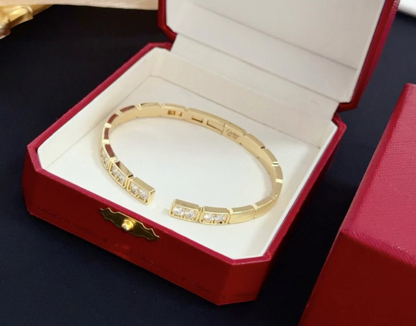 [Triumph Jewelry jewelrys]LOVE DIAMOND OPEN  BRACELET
