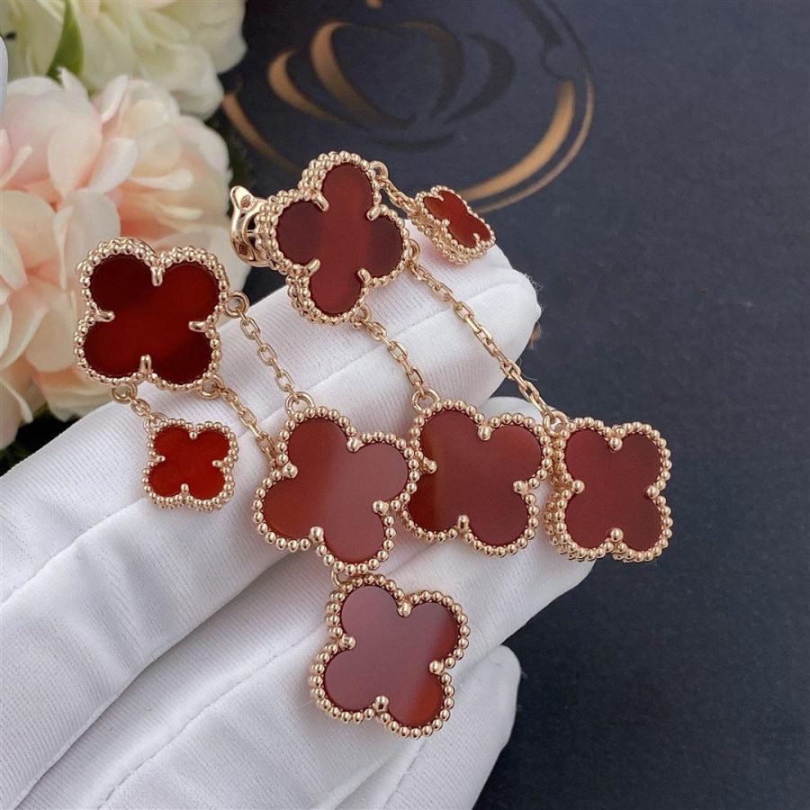 [Triumph Jewelry]CLOVER EARRINGS CARNELIAN 4 MOTIFS PINK GOLD