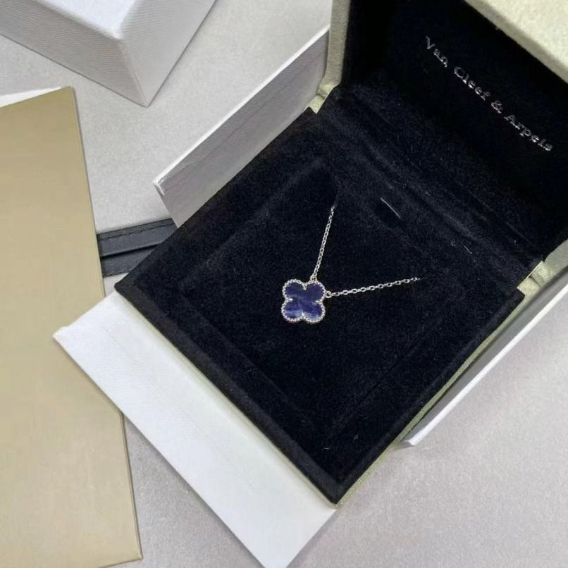 [Triumph Jewelry]CLOVER 15MM PIETERSITE NECKLACE SILVER